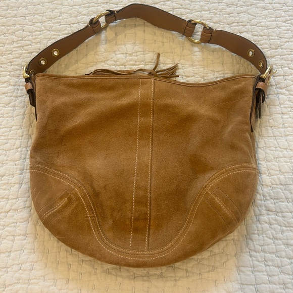 Coach suede handbag. - Picture 1 of 12